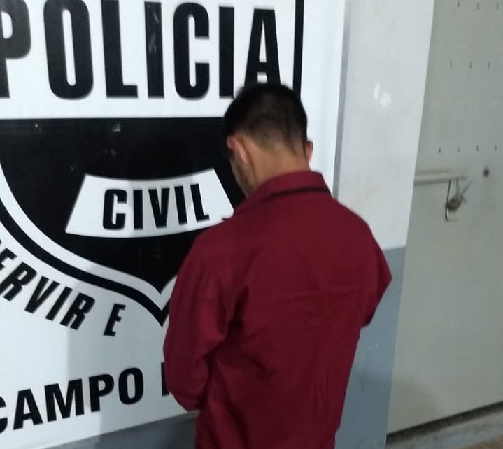 Dois homens com mandados de prisão em aberto são presos em Araruna